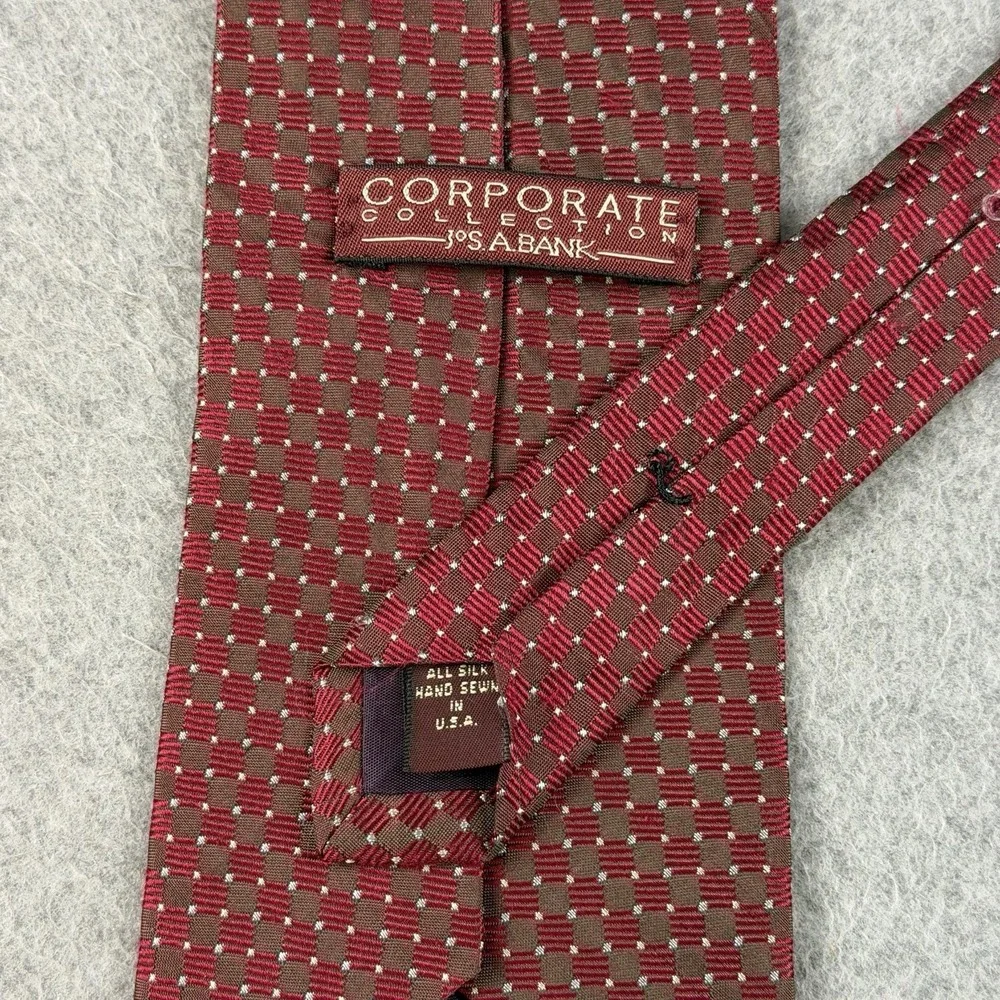 Jos. A. Bank Corporate Collection Silk Tie Red Brown Geometric USA  58X3.75